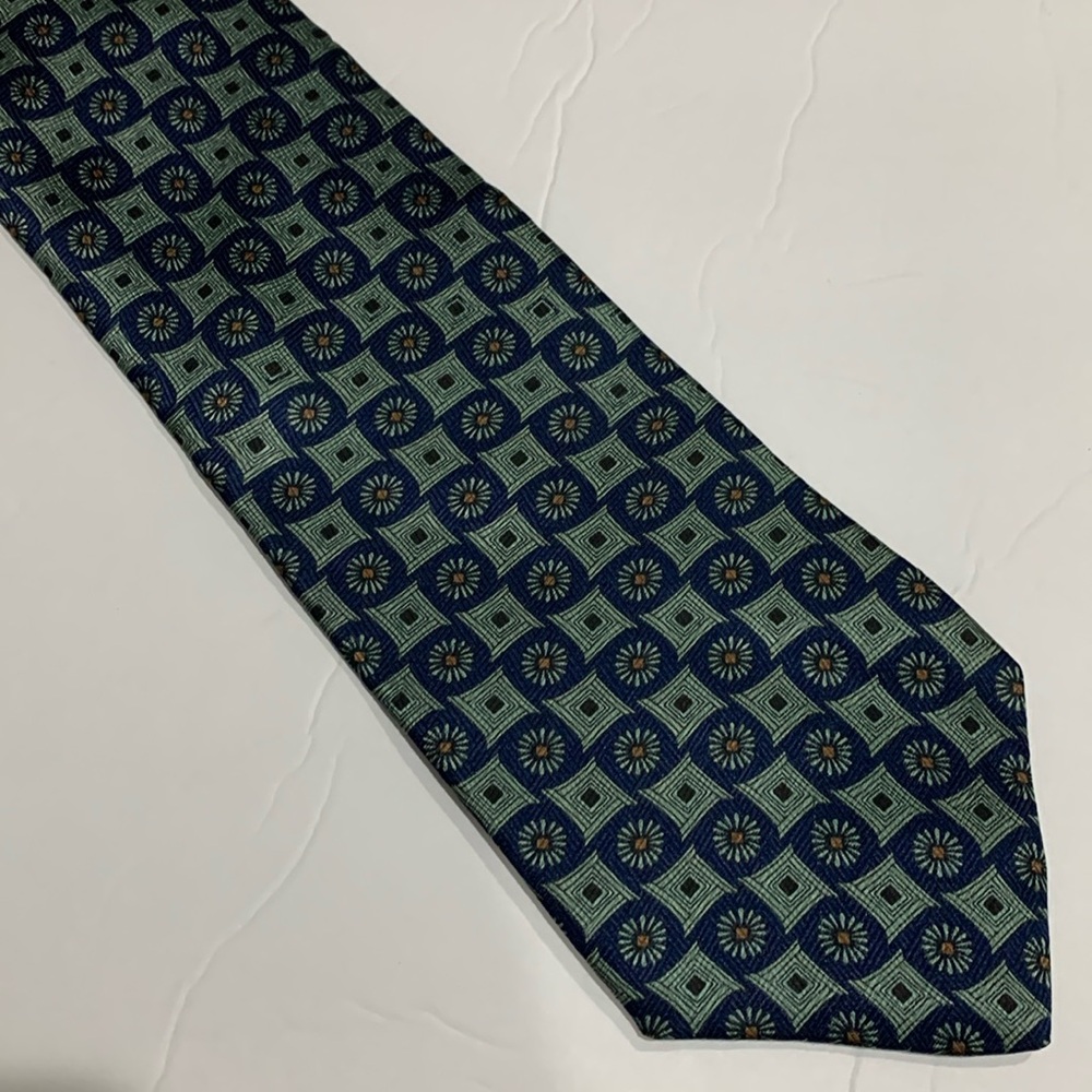 CONCERTO tie
